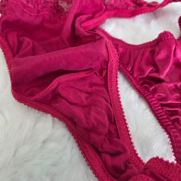 Victoria Secret Fuchsia Satin Lace Thong Women's Medium Vintage 1997 - Picture 5 of 5